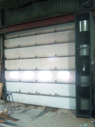 Vertical Air Curtain Overhead Sectional Door